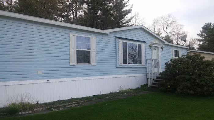 Wooded Estates Mobile Home Community Picture 10