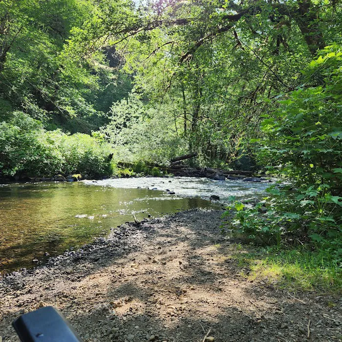 Fan Creek Campground Picture 2