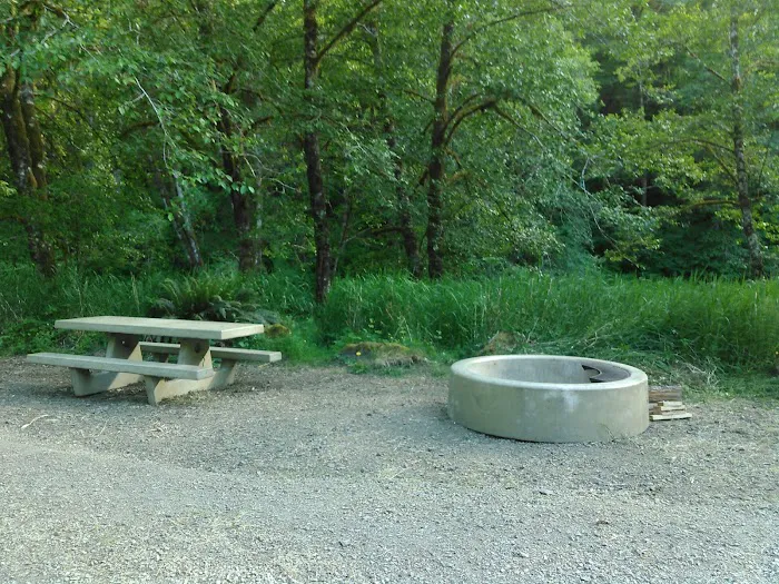 Rocky Bend Campground Picture 1