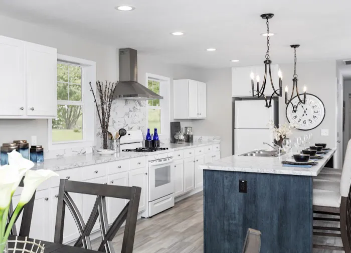 Twin Cedars of Avon Picture 4