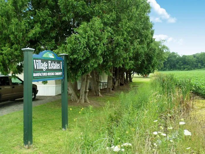 Letchworth Estates Manufactured Home Community Picture 3