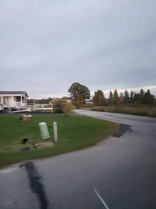 Brookdale Village Picture 4