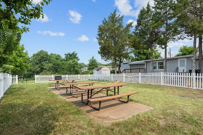 Bel Air Mobile Home Community Picture 10