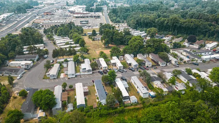 Bel Air Mobile Home Community Picture 7
