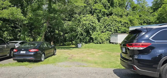 Featherstone Mobile Home Park Picture 5