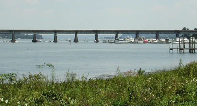 Holiday Harbor RV Park & Marina Picture 5