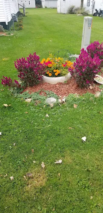 Valley View Mobile Home Park Picture 9