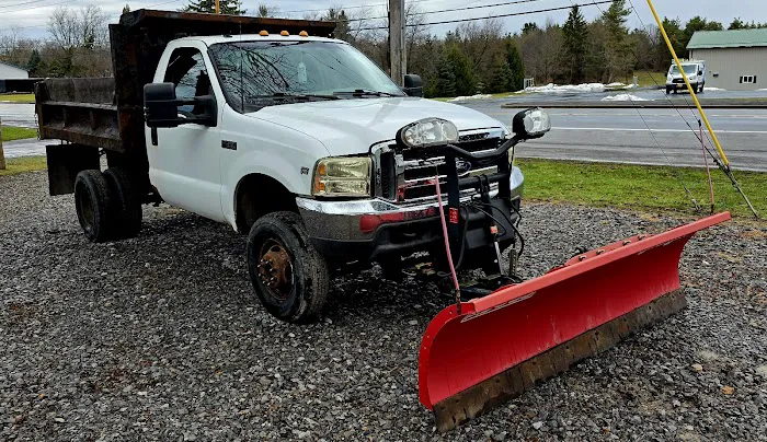 Golden Mobile Home and RV Park Picture 3