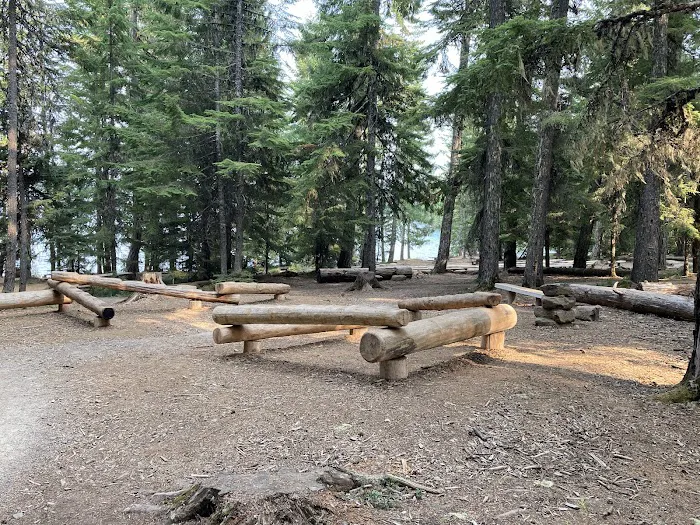 The Cove (Timothy Lake) Day-Use Picture 4