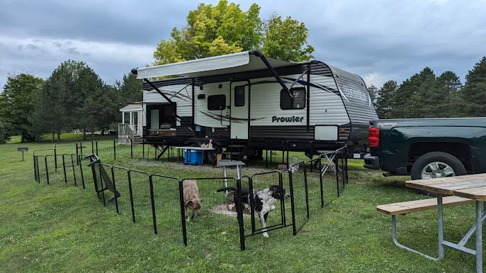 Hickory Ridge RV Resort Picture 2