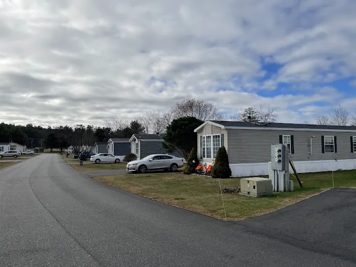 Fox Run Mobile Home Park Picture 5