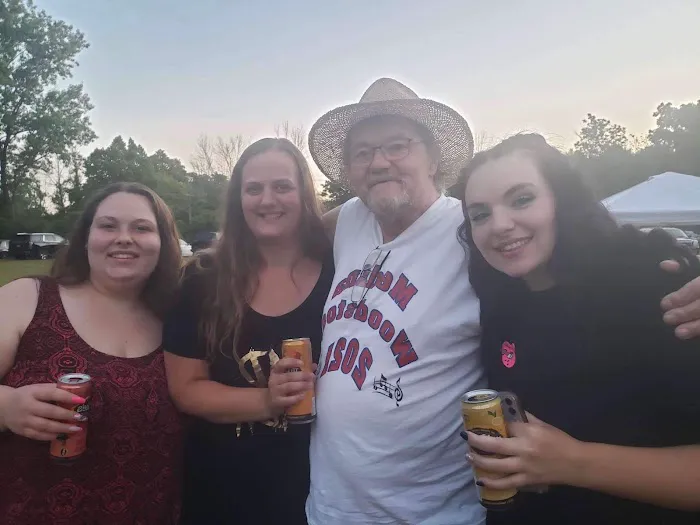 Lakewood Village Picture 2