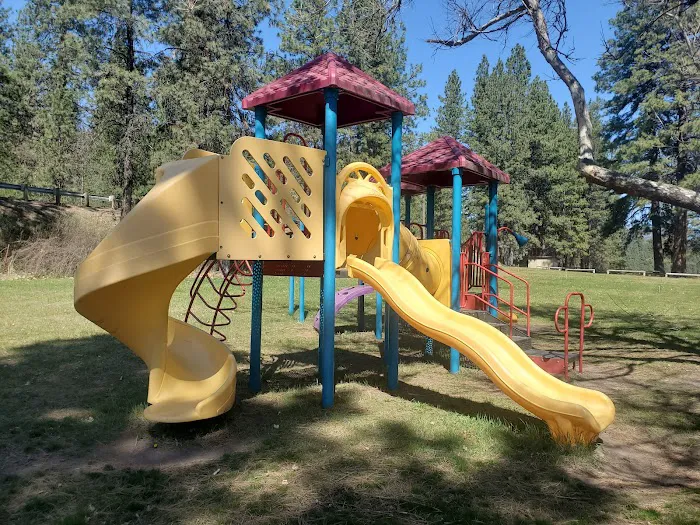 San Poil Campground Picture 2
