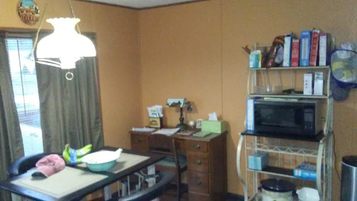 Applewood Mobile Home Estate Picture 4