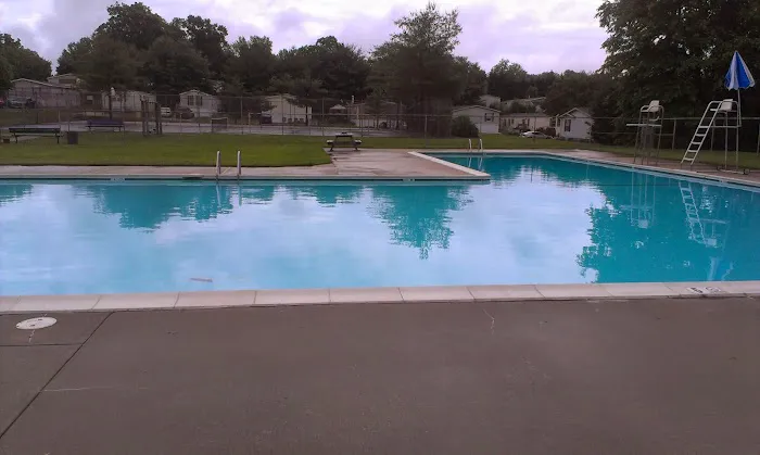 Boone's Mobile Estates Inc Picture 7
