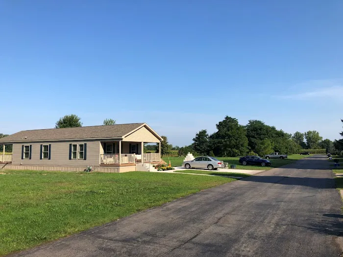 Ridgeview Manufactured Home Community Picture 3