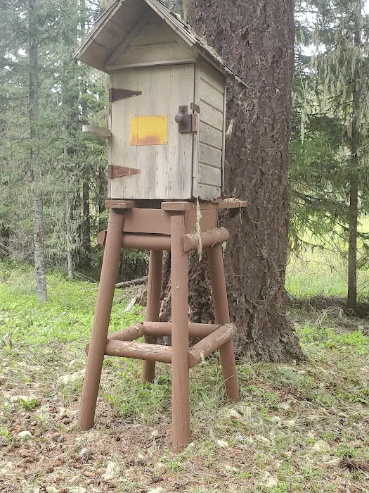 Clackamas Lake Historic Ranger Station Picture 9