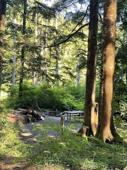 Western Lake Campground Picture 7