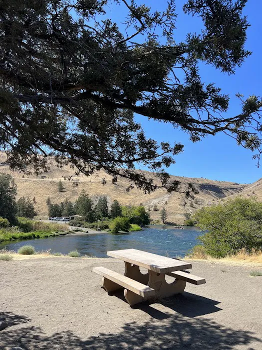 Trout Creek Campground. Picture 7