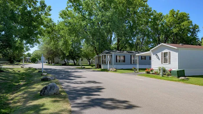 Sky Harbor Picture 9