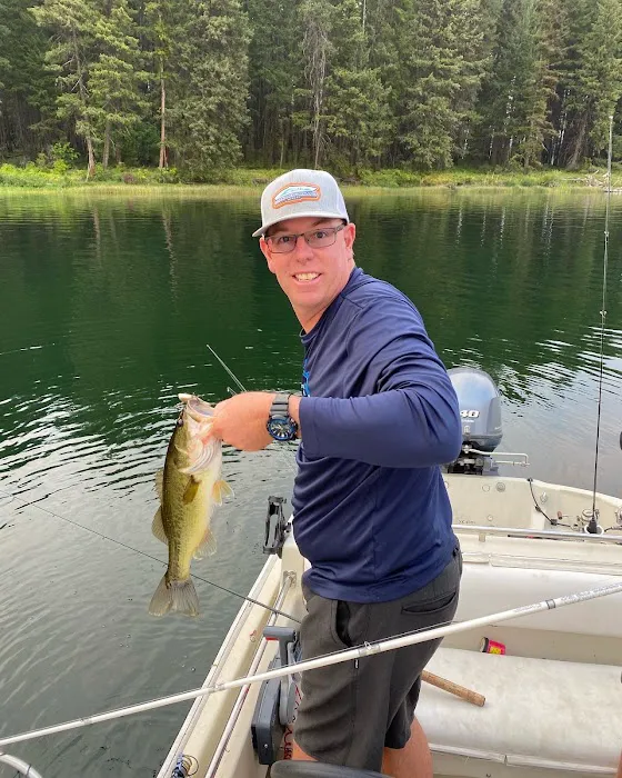 Log Cabin Resort Picture 6