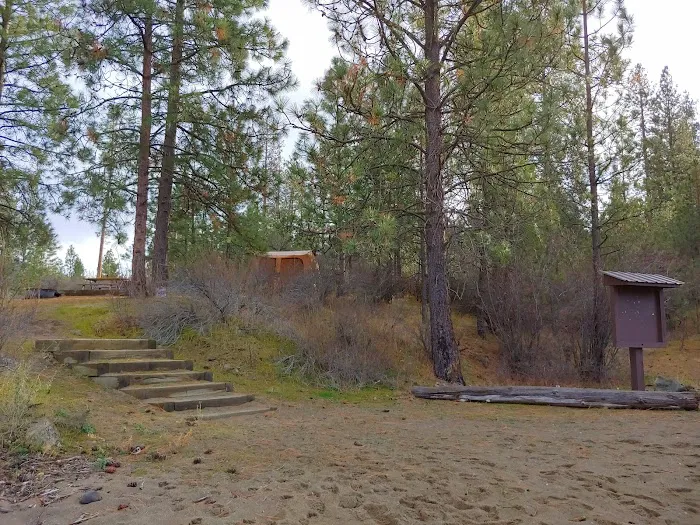 Sterling Point Campground (Boat-In) Picture 2
