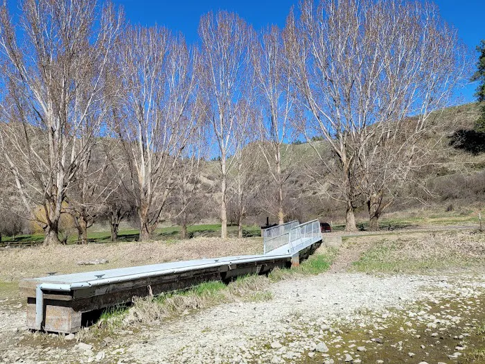 Hawk Creek Campground Picture 4