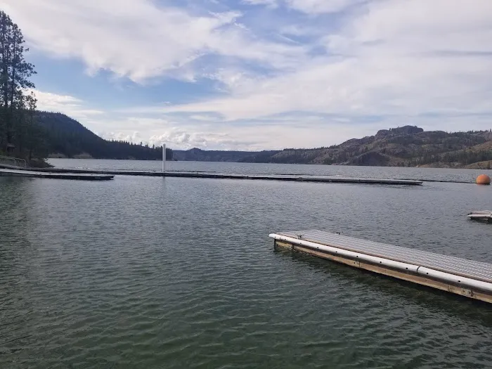 Porcupine Bay campground Picture 3