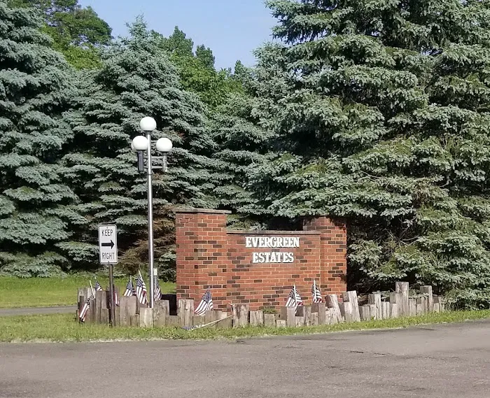 Evergreen Estates - MH Village Picture 2