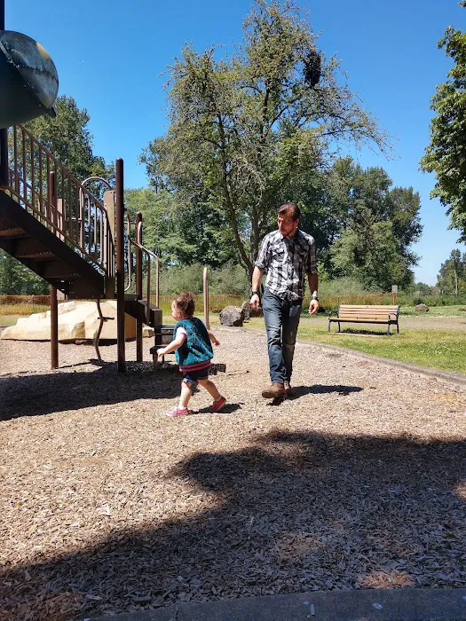 Pioneer Park Picture 7