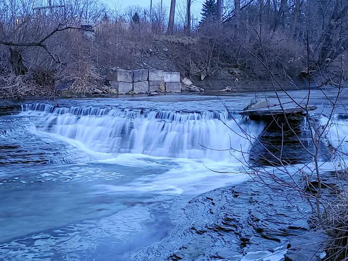 Gindy's Mobile Home Park Picture 1