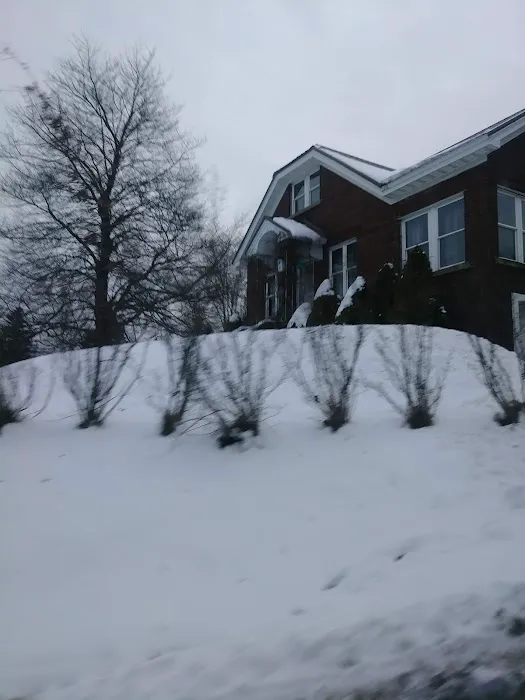 Summit Village Picture 5