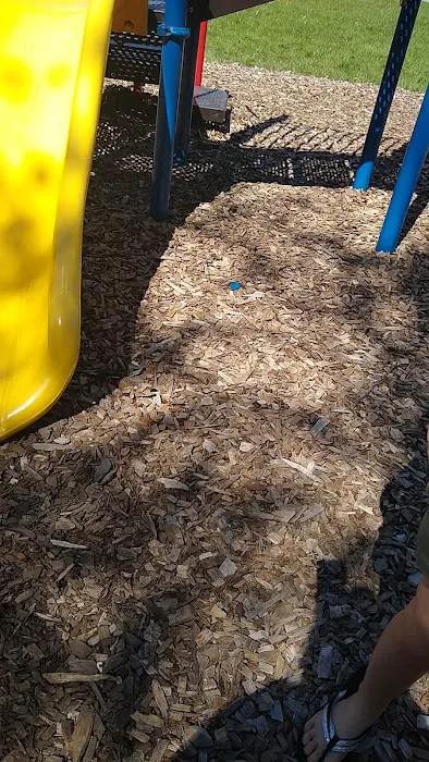 Summit Village Picture 3