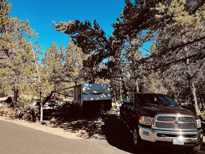 Deschutes River Campground, A, B & C Loops Picture 7