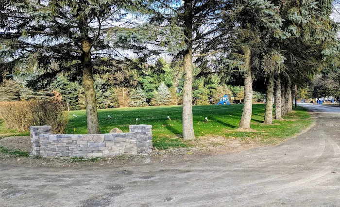 Cross Station Road Mobile Home Park Picture 6