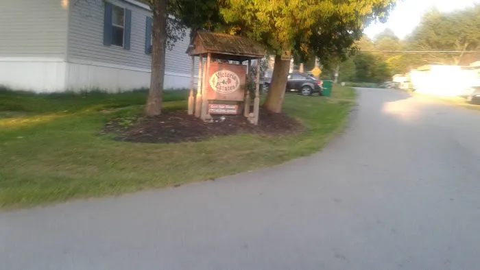 Victoria Estates Mobile Home Prk Picture 4