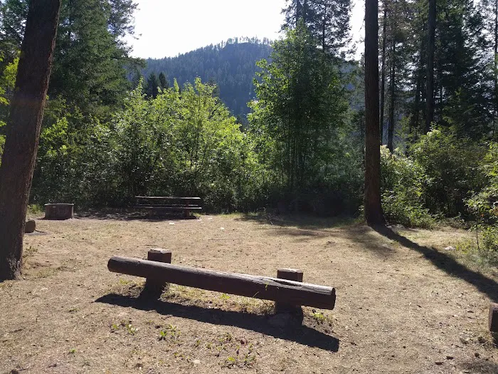 Pierre Lake Campground Picture 9
