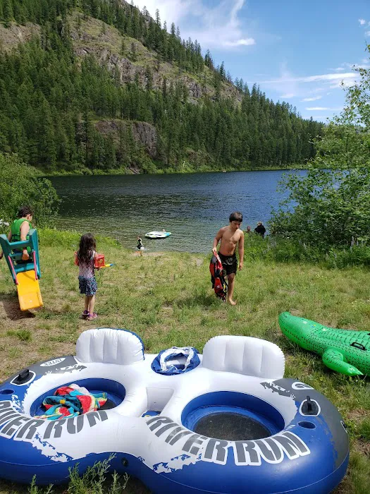Pierre Lake Campground Picture 8