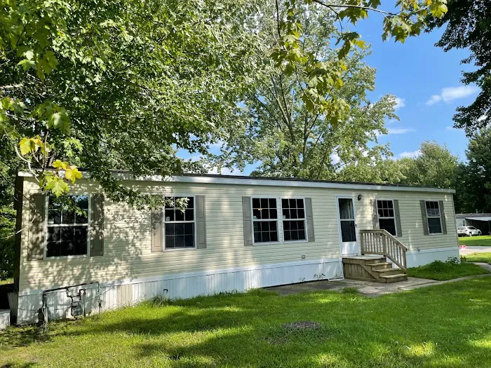 Austin Woods Manufactured Home Community Picture 1