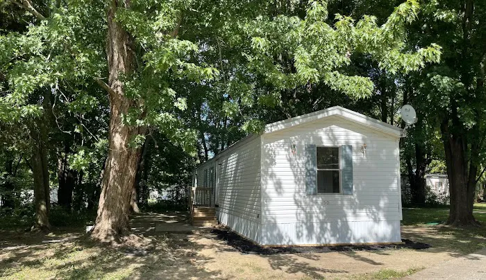 Austin Woods Manufactured Home Community Picture 4