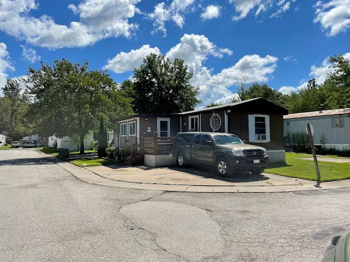 Austin Manor Manufactured Home Community Picture 2