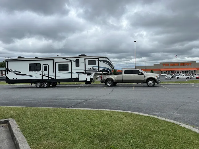 Love's RV Hookup Picture 5