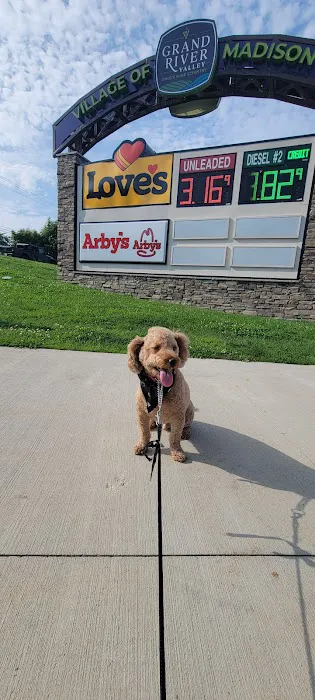 Love's RV Hookup Picture 7