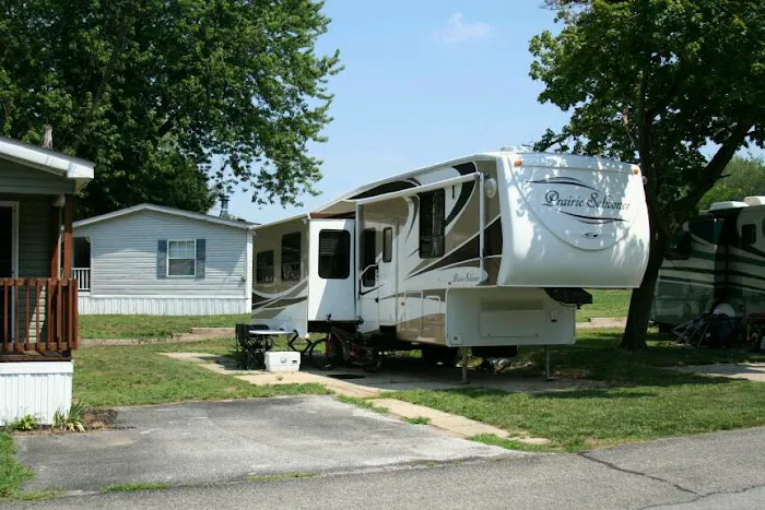 Sands 55 & Over Community Picture 1