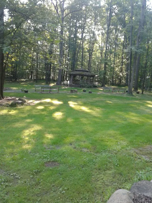 Lakeview Mobile Home Park Picture 3