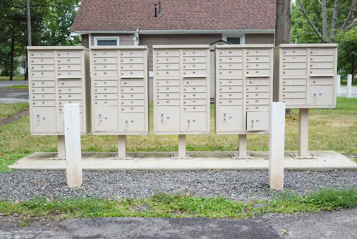 Forest Grove Mobile Home Park Picture 3