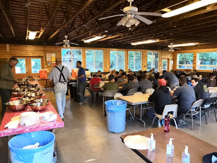 Camp Alpine Picture 8