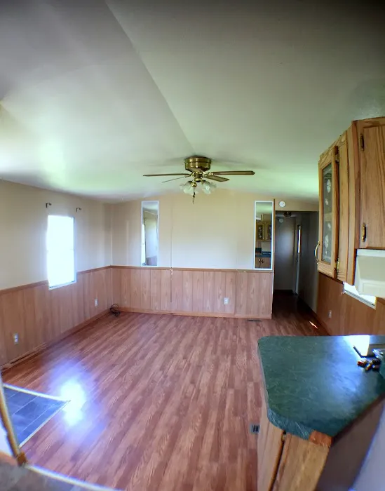 Heritage Hills Mobile Home Estates Picture 1