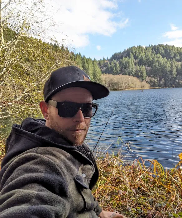 Triangle lake Picture 3