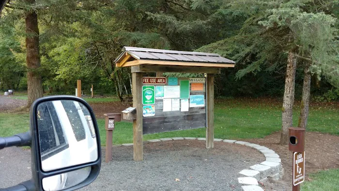 Salmonberry Park & Campground Picture 8